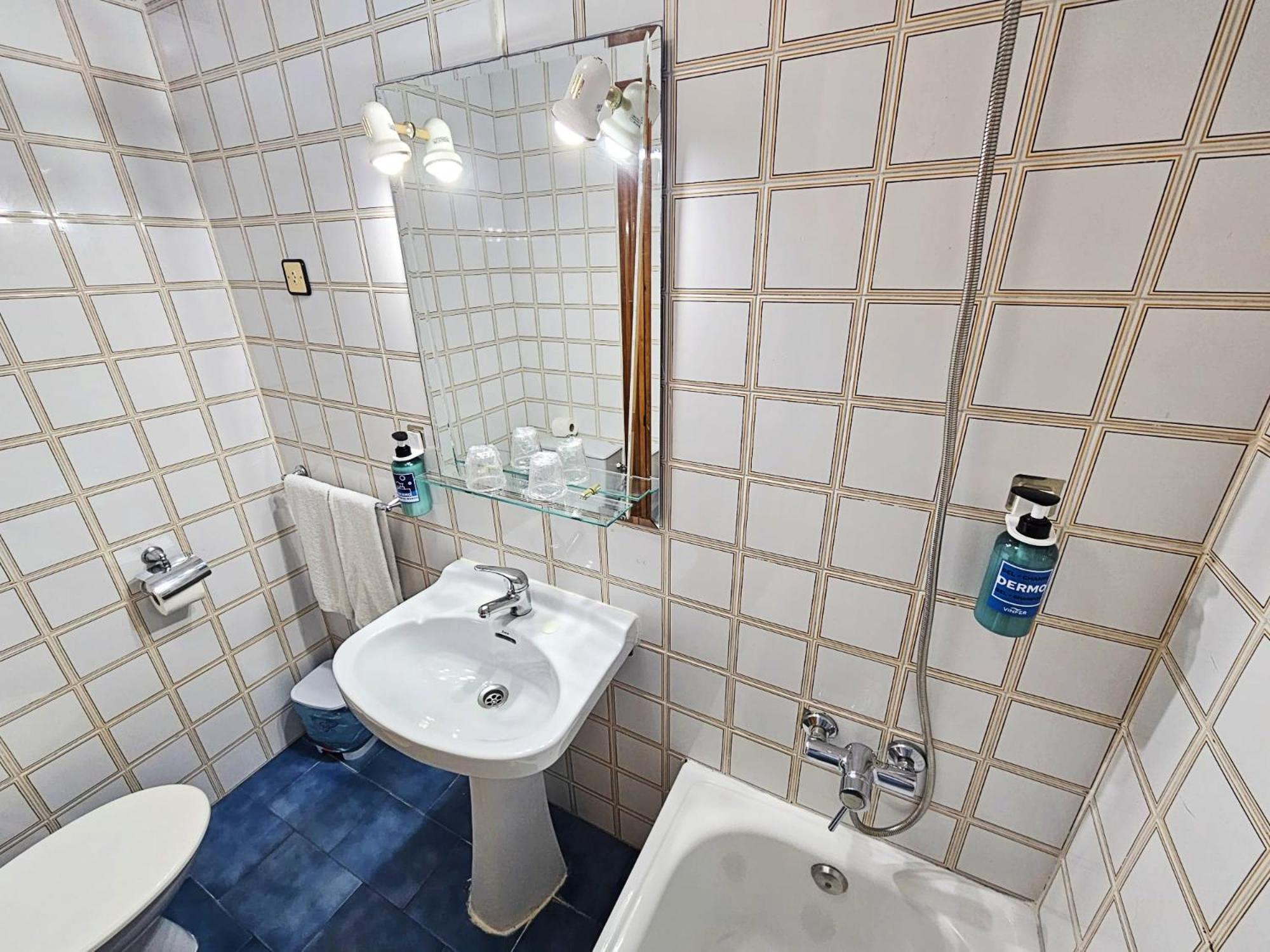 Hotel San Vicente - Centro Playa Кониль-де-ла-Фронтера Экстерьер фото